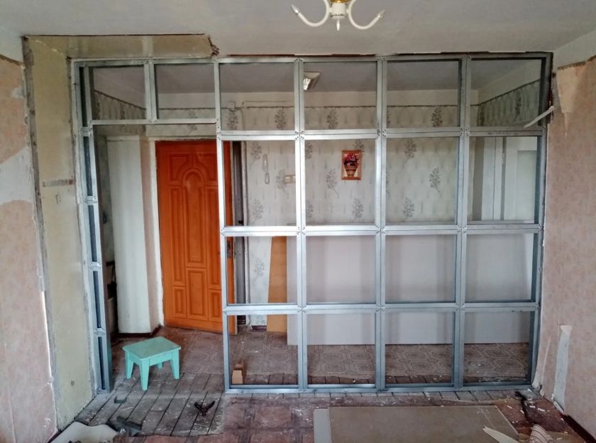 Karaburun Alçıpan Ustası, Bölme Duvar Ustası, Tavan Kaplama Ustası